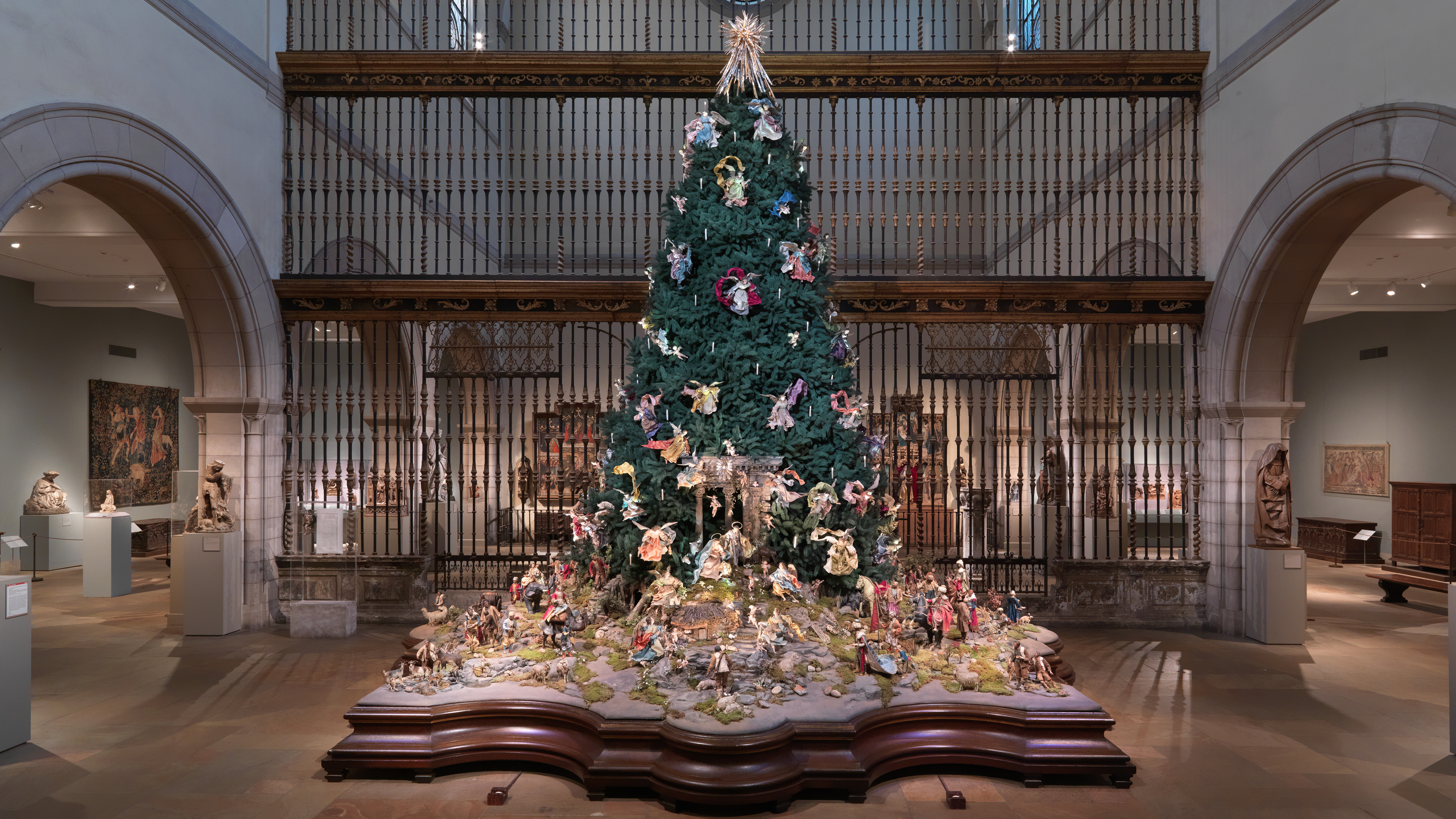 The Met's Christmas Tree